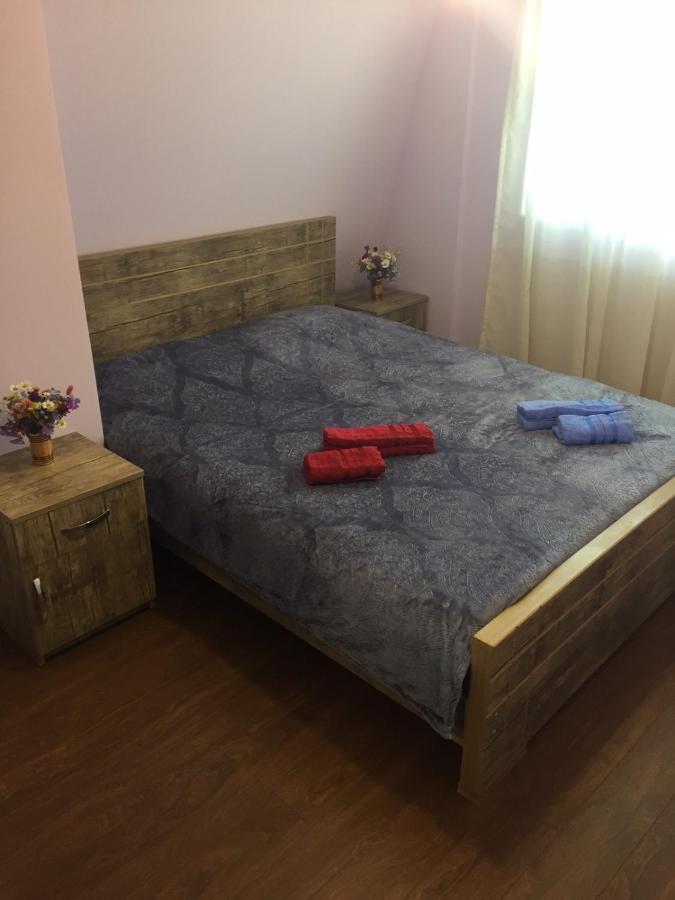 Mate Private Bathrooms Ушгули Экстерьер фото